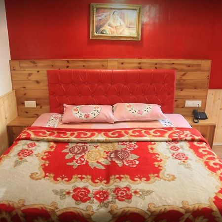 Hotel Sawan Residency Manāli Екстериор снимка